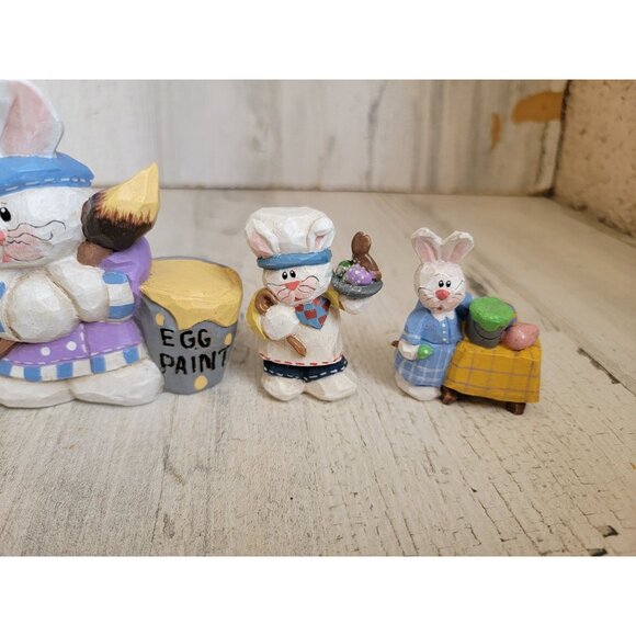 Eddie Walker ready for Easter Bunny paint egg hunt chocolate bunny set - Picture 6 of 8